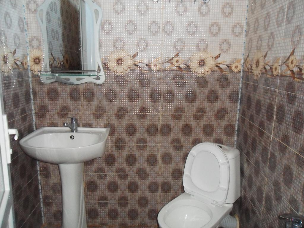 Guest House Nika Kobuleti Εξωτερικό φωτογραφία