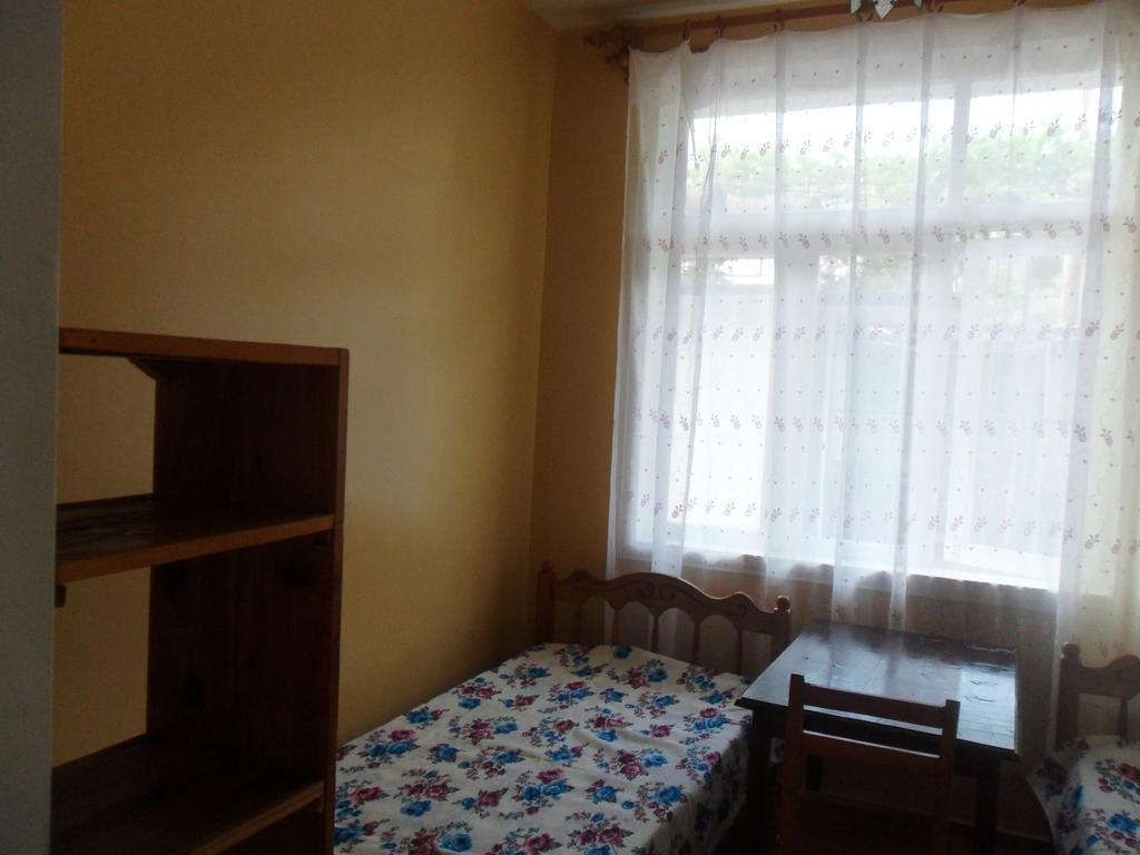 Guest House Nika Kobuleti Εξωτερικό φωτογραφία