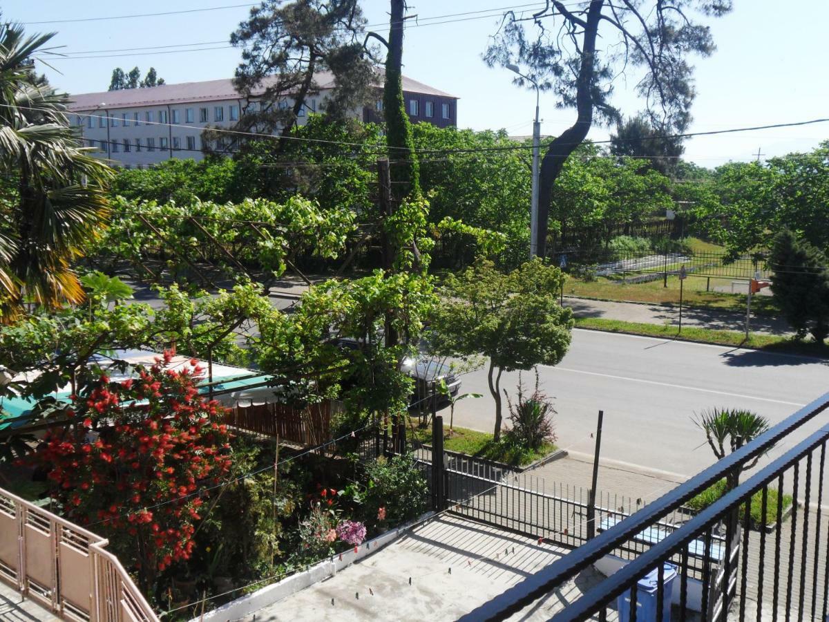 Guest House Nika Kobuleti Εξωτερικό φωτογραφία